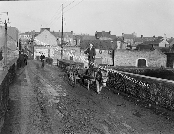 THE OLD BRIDGE